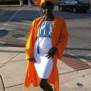 Meet your Posher, Toni